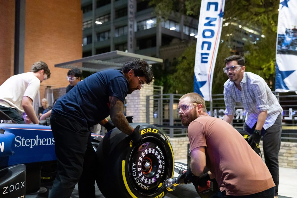 Williams Austin FanZone - NMC2